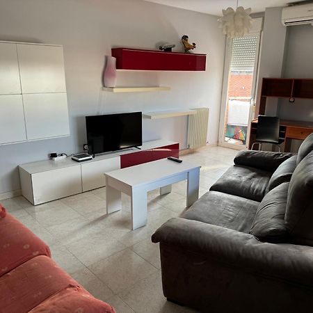 La Casa De Reyes - Wifi Gratis Apartment Leon Ngoại thất bức ảnh